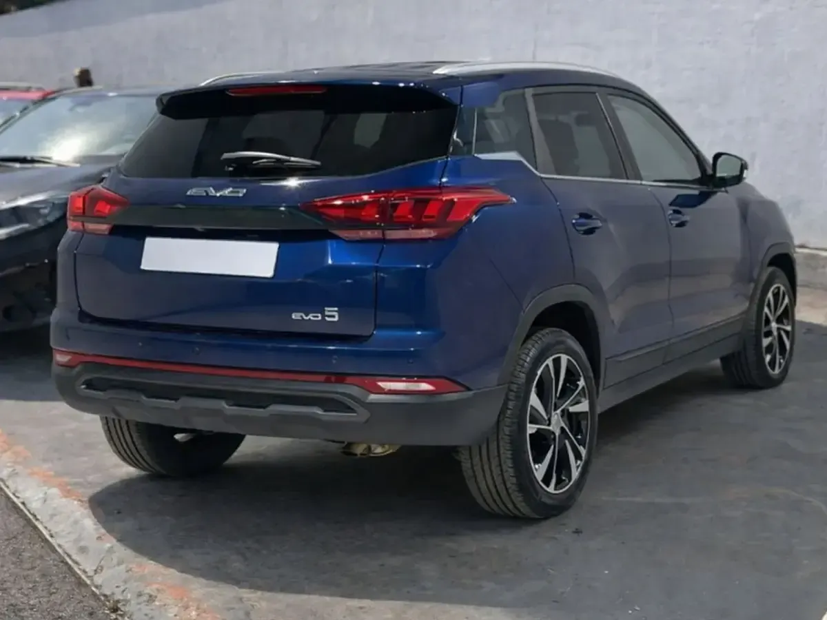 Usata EVO Evo 5 120 CV (88 kW) 2023 Blu SUV