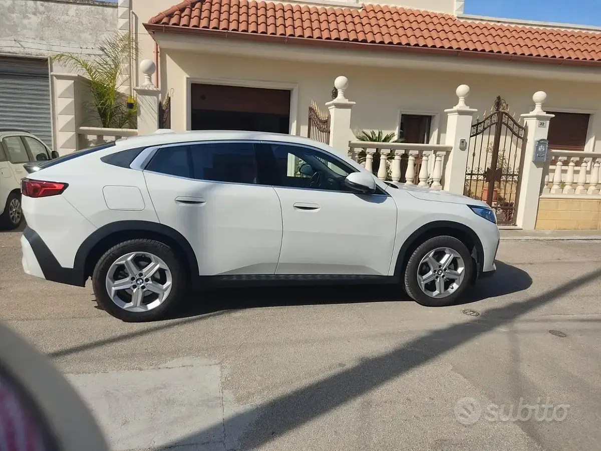 Usata BMW X2 Comfort Edition 150 CV (110 kW) 2024 Bianco SUV