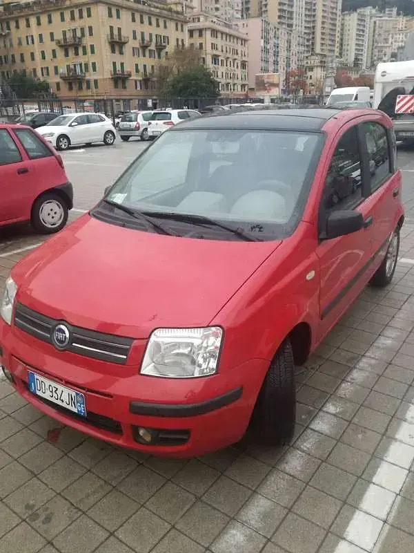 Usata Fiat Panda Dynamic 61 CV (44 kW) 2006 Rosso Utilitaria