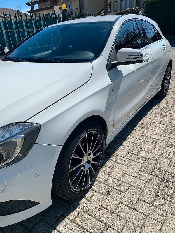 Usata Mercedes A200 2013 Bianco Berlina