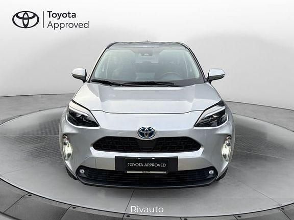 Usata Toyota Yaris Cross Active 116 CV (85 kW) 2022 Argento SUV