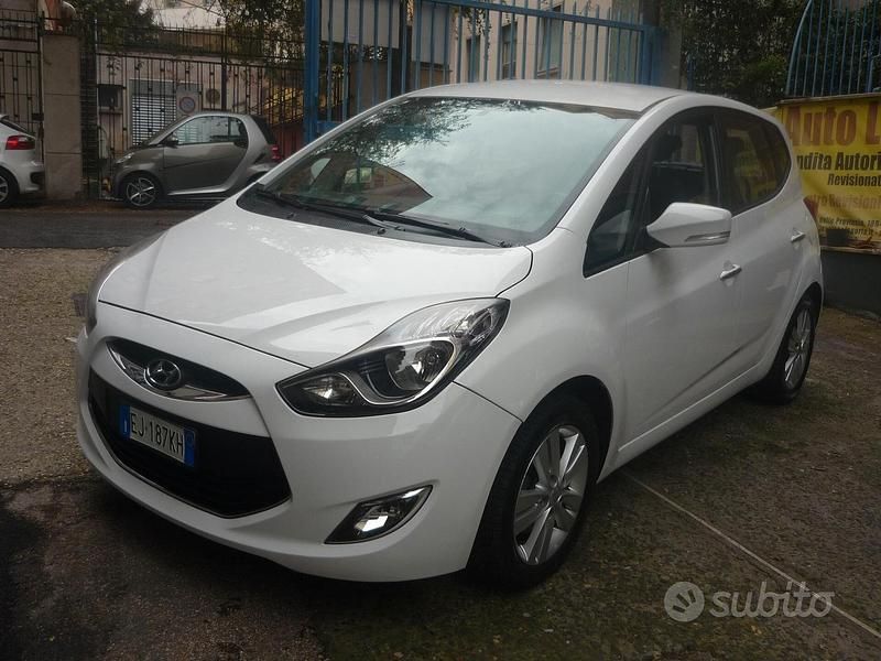 Usata Hyundai ix20 Comfort 90 CV (66 kW) 2011 Bianco Utilitaria