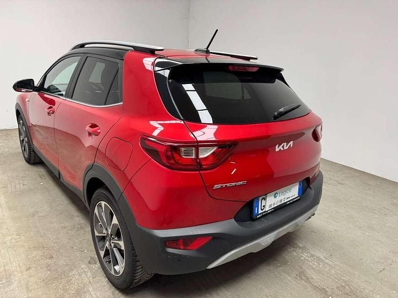 Usata Kia Stonic Style 101 CV (74 kW) 2022 Rosso SUV