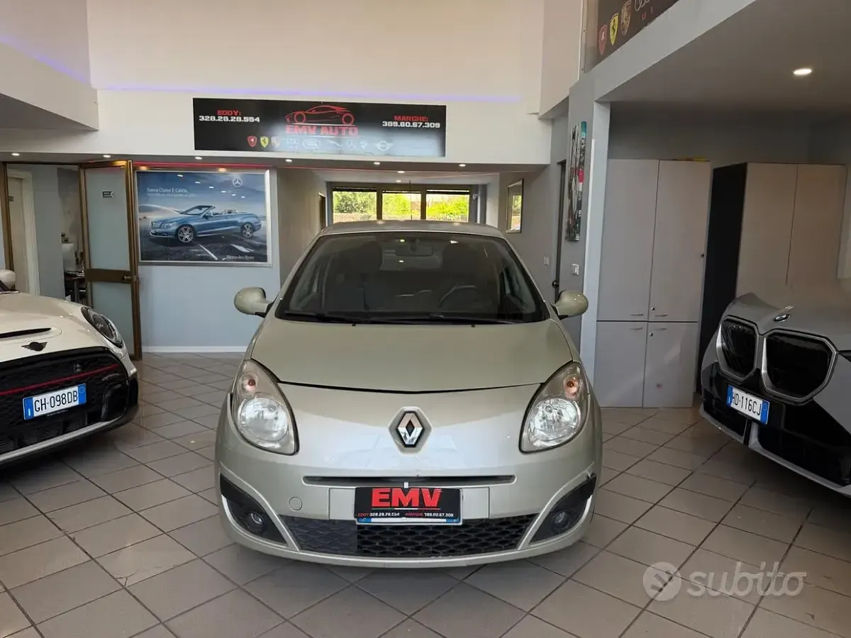 Usata Renault Twingo 64 CV (47 kW) 2010 Grigio Utilitaria