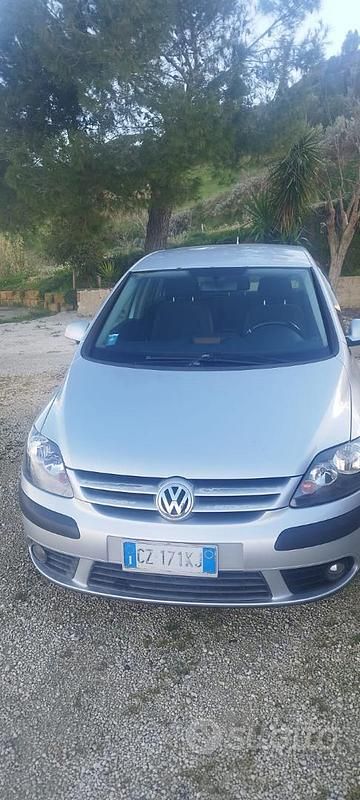 Grigio Usata 2007 VW Golf V Tre volumi | 3200 € - Immagine 1/4