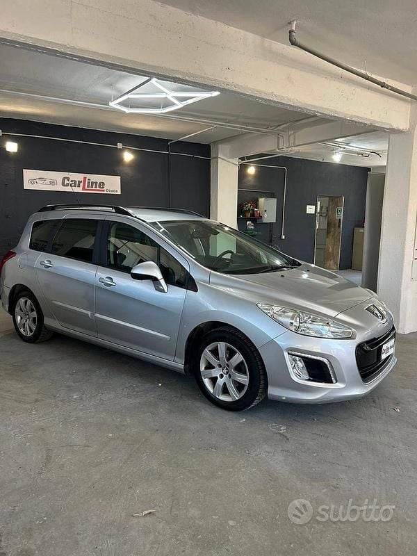 Usata Peugeot 308 112 CV (82 kW) 2011 Grigio Berlina