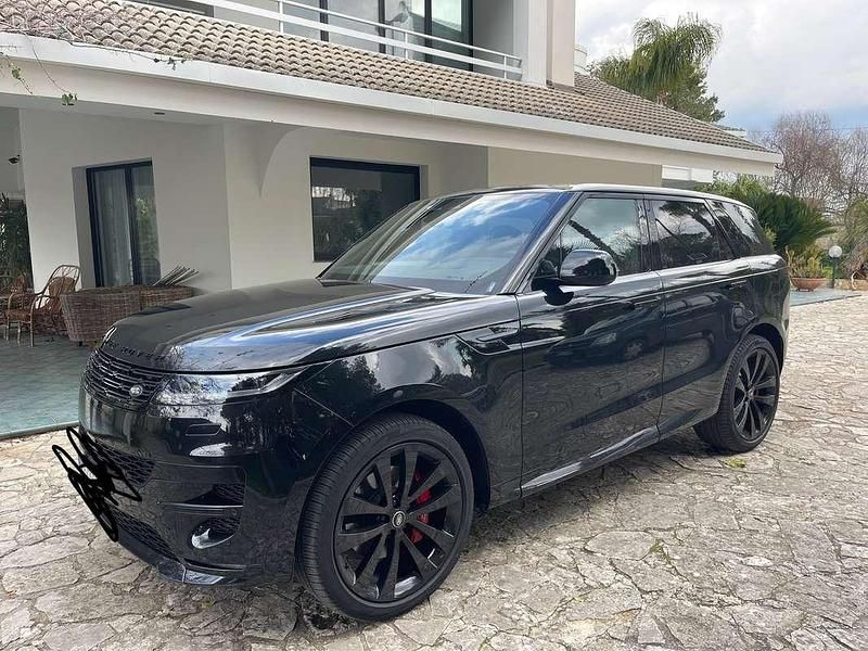 Nero Usata 2023 Land Rover Range Rover Sport HSE Dynamic SUV | 85.000 € (Cara) - Immagine 1/4