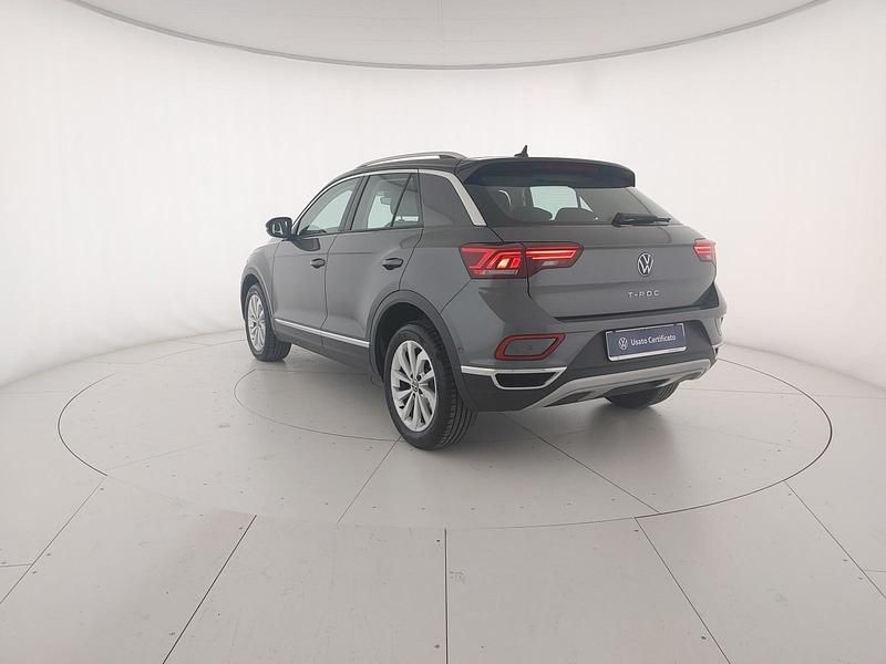 Usata VW T-Roc Style 116 CV (85 kW) 2025 Indium grey metallizzato nero SUV