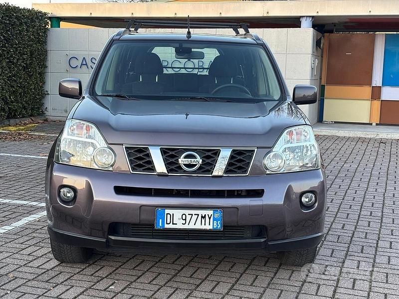 Usata Nissan X-Trail 150 CV (110 kW) 2007 Grigio SUV