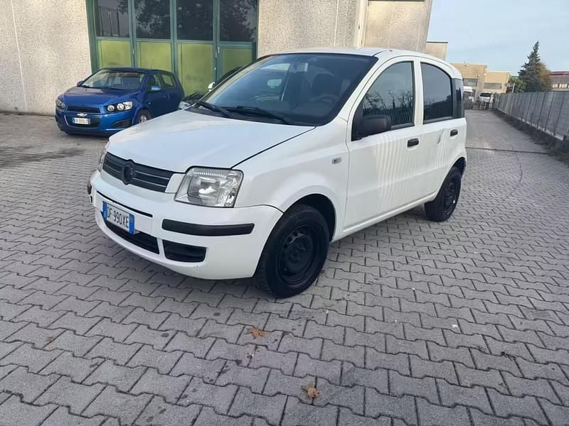 Usata Fiat Panda Dynamic 70 CV (51 kW) 2007 Bianco Utilitaria