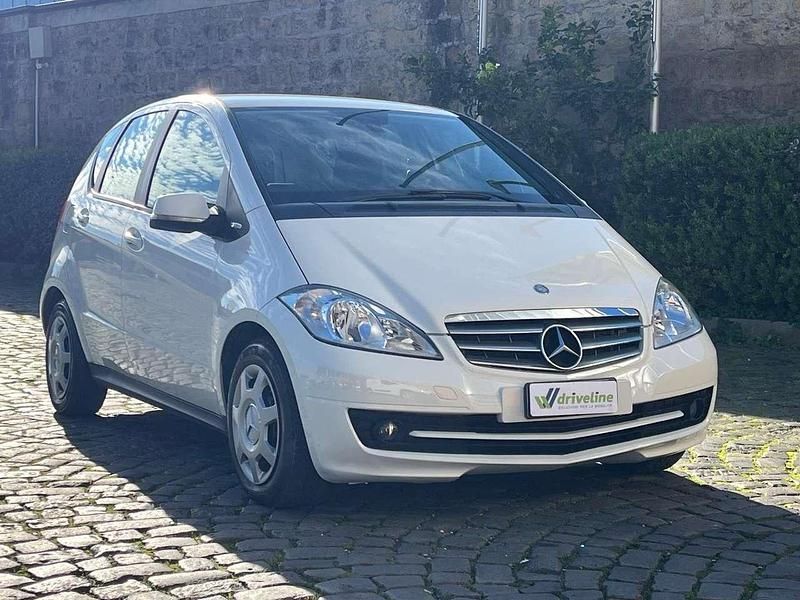 Usata Mercedes A160 Edition 95 CV (69 kW) 2011 Bianco Utilitaria