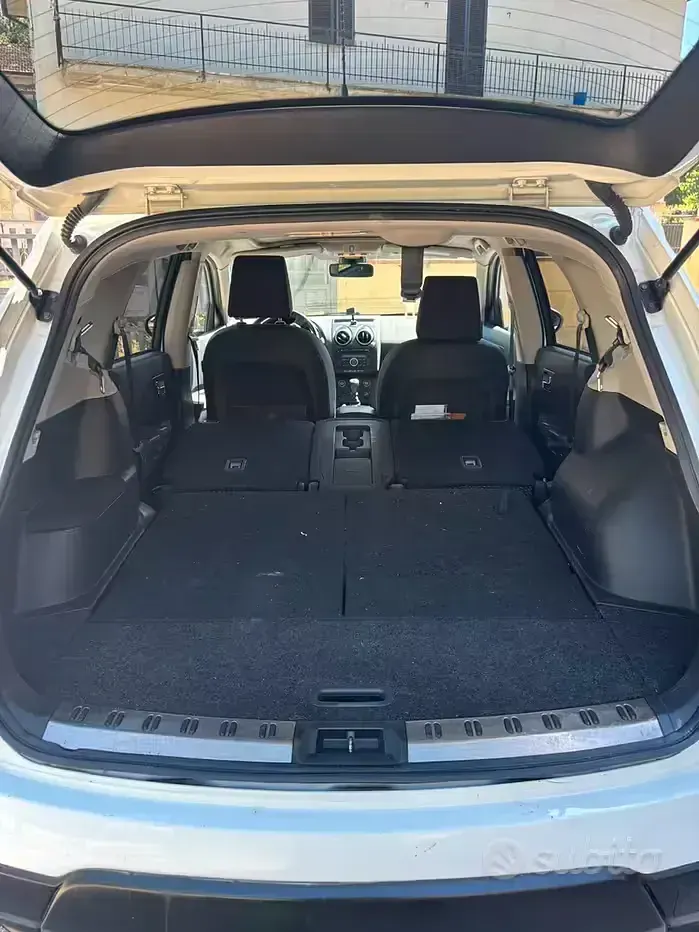 Usata Nissan Qashqai +2 150 CV (110 kW) 2009 Bianco SUV