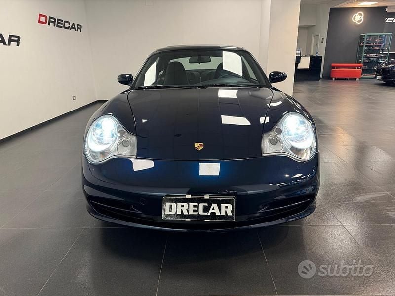 Usata Porsche 911 Carrera 320 CV (235 kW) 2004 Blu Coupé