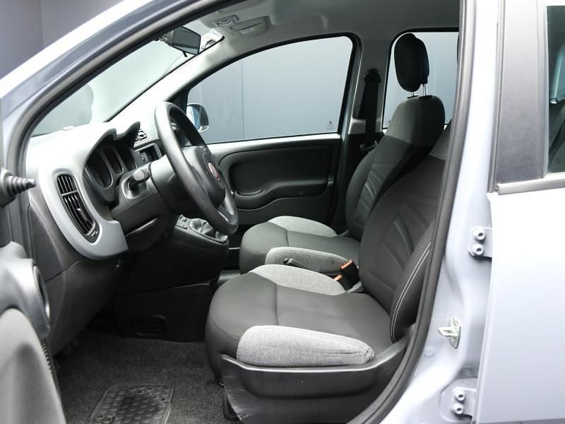 Usata Fiat Panda S 70 CV (51 kW) 2023 Vari colori pastello Utilitaria