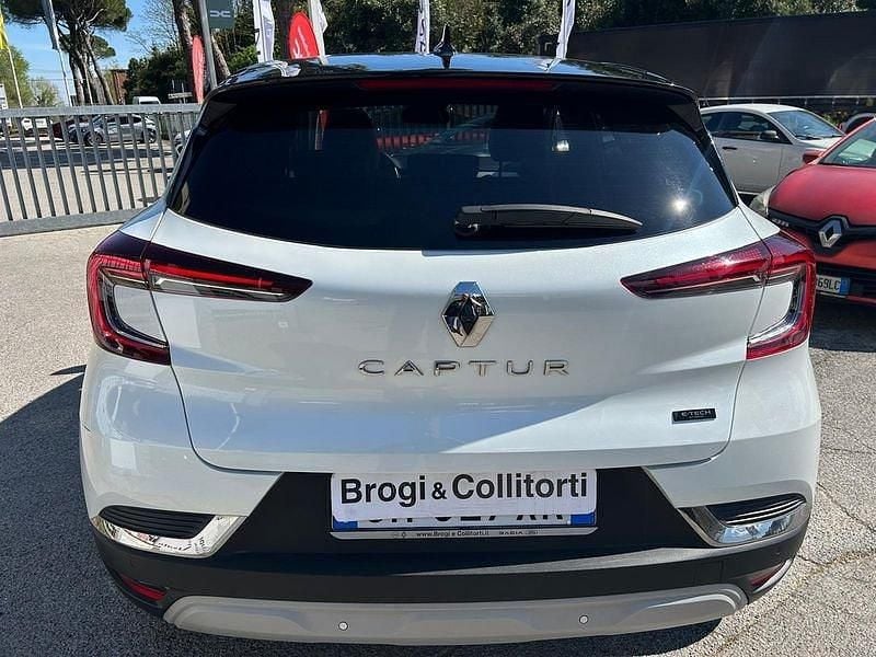Usata Renault Captur Techno 143 CV (105 kW) 2023 Bianco SUV