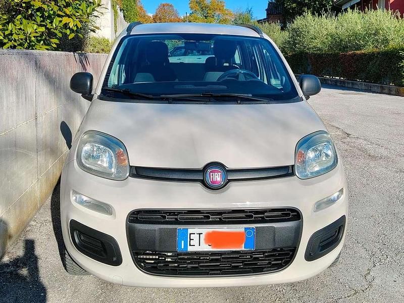 Usata Fiat Panda Easy 80 CV (58 kW) 2013 Beige Utilitaria