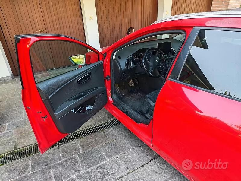 Usata Seat Leon ST FR 184 CV (135 kW) 2017 Rosso Station wagon