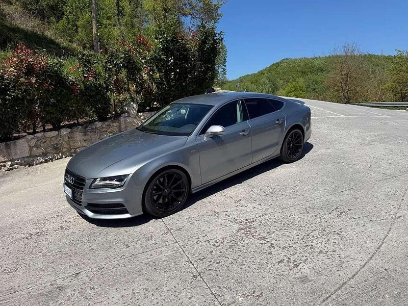 Usata Audi A7 Sportback Ambiente 245 CV (180 kW) 2011 Argento Utilitaria
