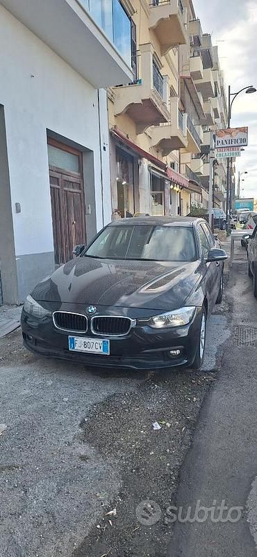 Usata BMW 318 Advantage 150 CV (110 kW) 2017 Nero Station wagon