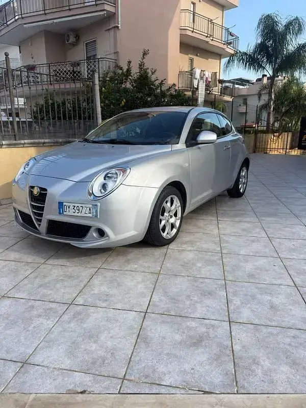 Usata Alfa Romeo MiTo Distinctive 120 CV (88 kW) 2009 Utilitaria