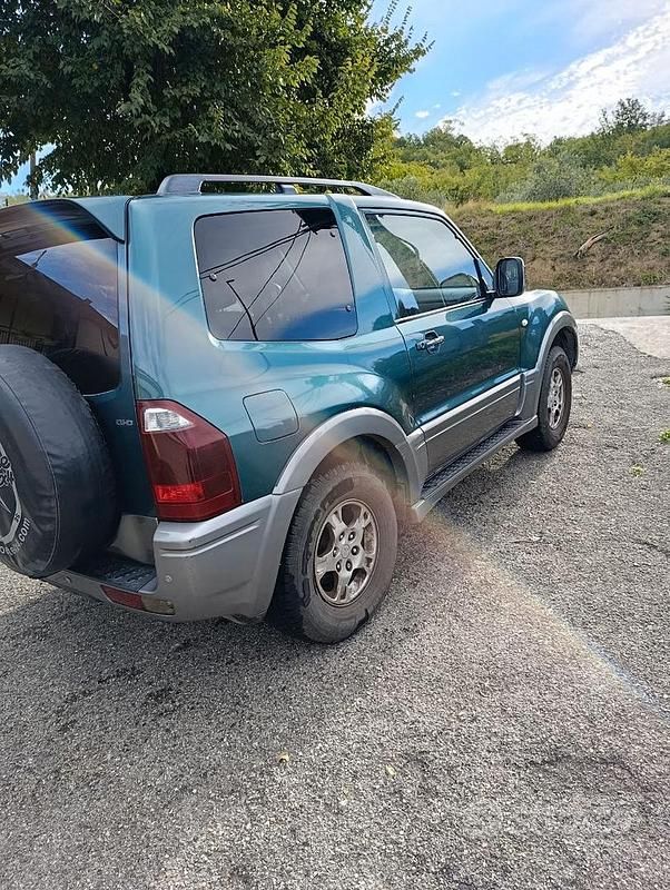 Usata Mitsubishi Pajero 160 CV (117 kW) 2004 SUV