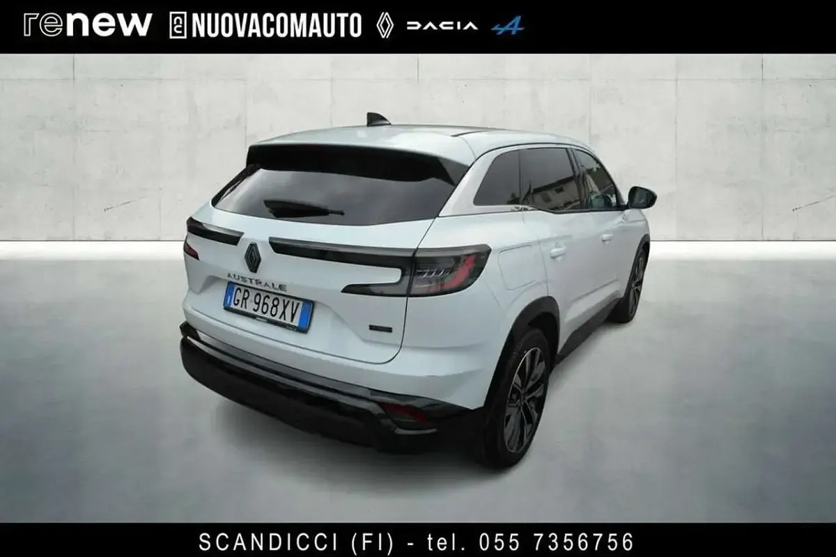 Usata Renault Austral Techno 199 CV (146 kW) 2023 Bianco SUV