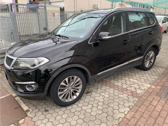 Usata DR DR6 140 CV (102 kW) 2018 Nero SUV