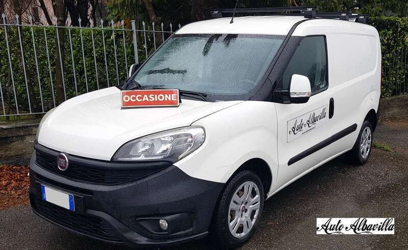 Bianco Usata 2017 Fiat Doblò Monovolume | 7900 € (Buon prezzo) - Immagine 1/4
