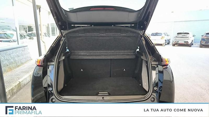 Usata Peugeot 2008 Allure 130 CV (95 kW) 2022 Nero SUV