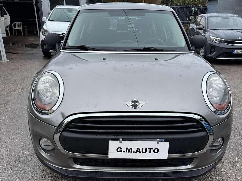 Usata Mini ONE 75 CV (55 kW) 2016 Grigio Utilitaria