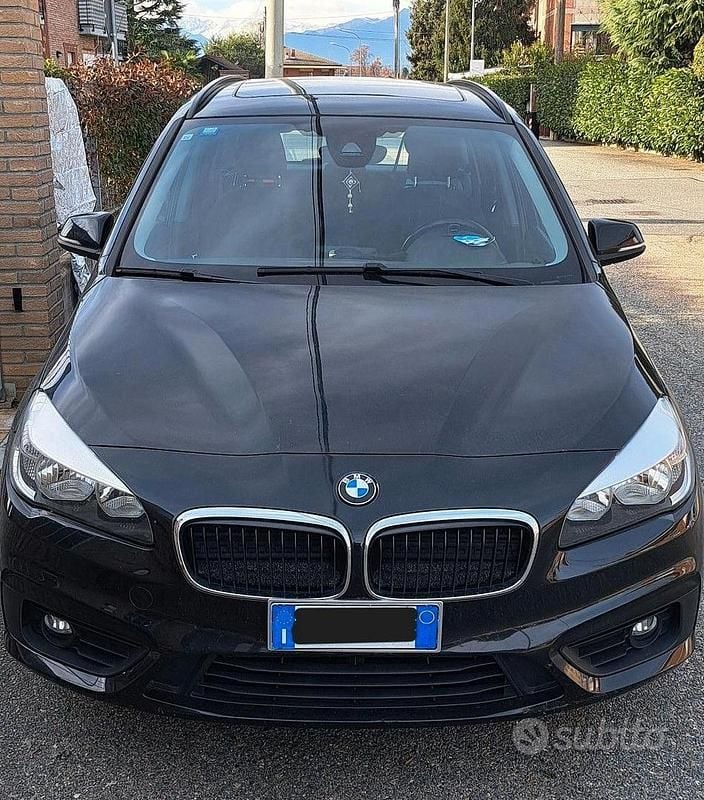 Usata BMW 218 150 CV (110 kW) 2017 Nero Station wagon