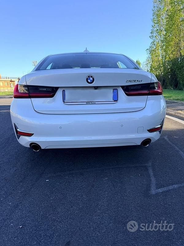 Usata BMW 320 Luxury Line 190 CV (139 kW) 2019 Bianco Berlina