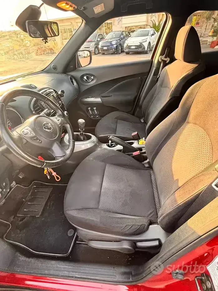 Usata Nissan Juke 110 CV (80 kW) 2014 Rosso SUV
