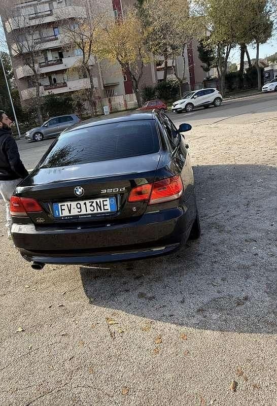 Usata BMW 320 177 CV (130 kW) 2007 Coupé