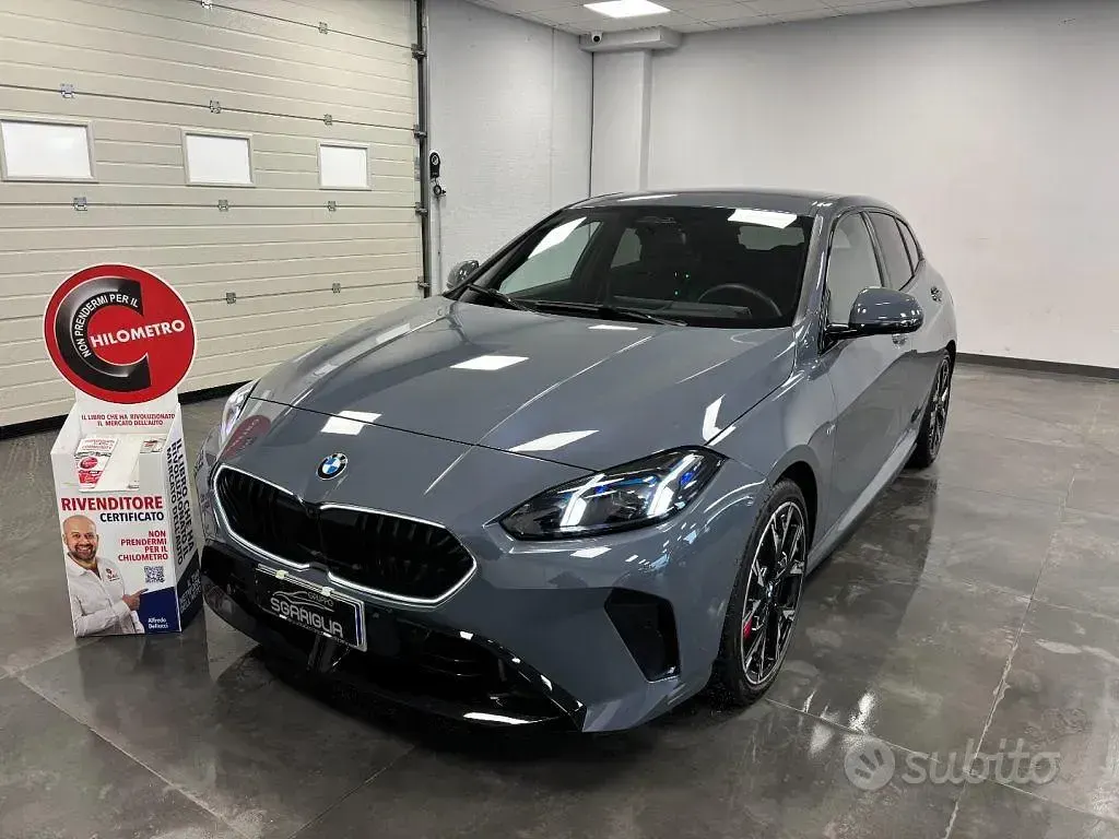 Usata BMW 118 M Sport 150 CV (110 kW) 2025 Grigio Utilitaria