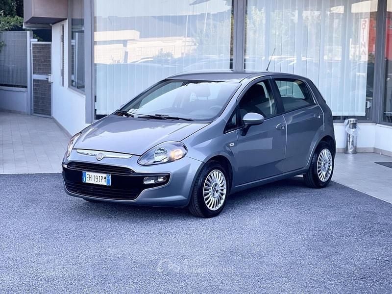 Usata Fiat Punto Evo 77 CV (56 kW) 2011 Argento Utilitaria