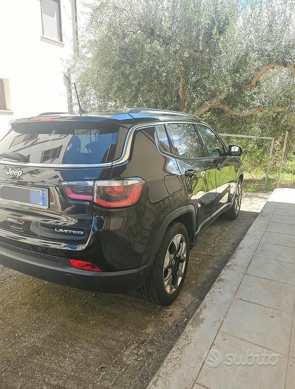 Usata Jeep Compass Limited 120 CV (88 kW) 2019 Nero SUV