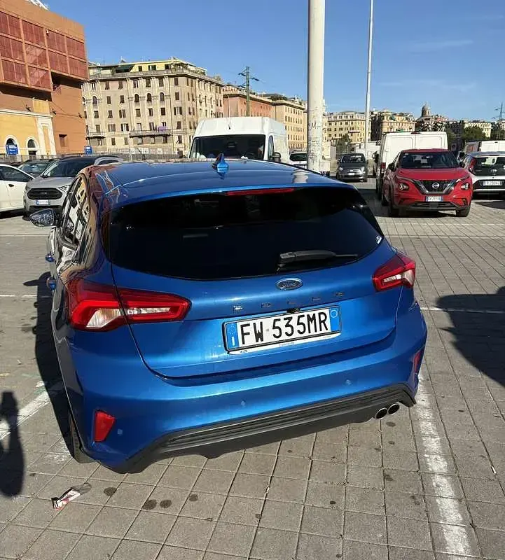 Usata Ford Focus ST-Line 125 CV (91 kW) 2019 Bluazzurro Berlina