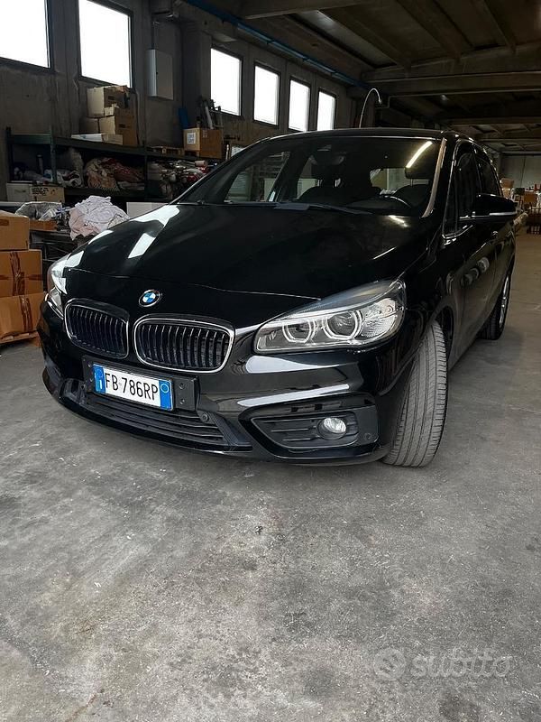 Nero Usata 2016 BMW 218 Tre volumi | 11.000 € (Ottimo prezzo) - Immagine 1/4