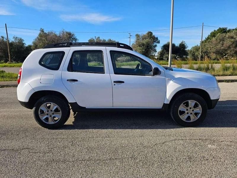 Usata Dacia Duster Ambiance 115 CV (84 kW) 2018 Bianco SUV