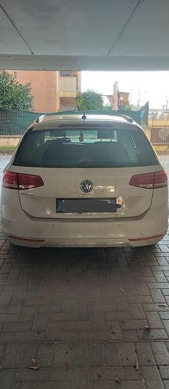 Usata VW Passat Business 150 CV (110 kW) 2019 Bianco Station wagon