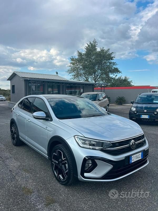 Usata VW Taigo R-line Plus 116 CV (85 kW) 2025 Argento SUV