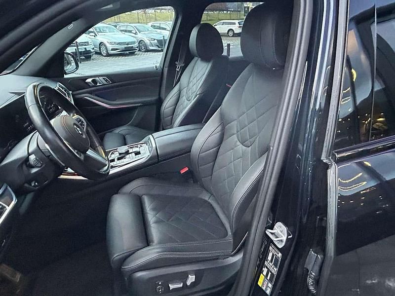 Usata BMW X5 M Sport 313 CV (230 kW) 2024 Carbon schwarz met. SUV