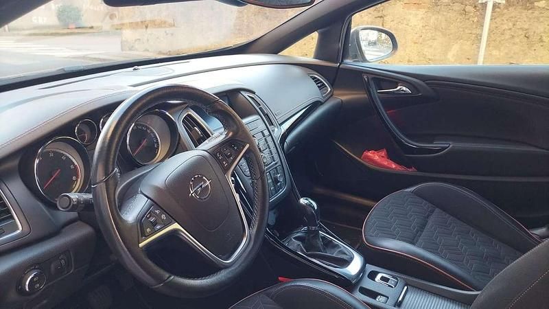 Usata Opel Cascada Cosmo 165 CV (121 kW) 2013 Grigio Cabrio