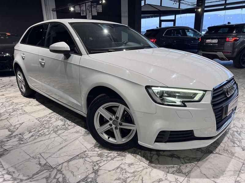 Usata Audi A3 Sport 116 CV (85 kW) 2017 Bianco Berlina