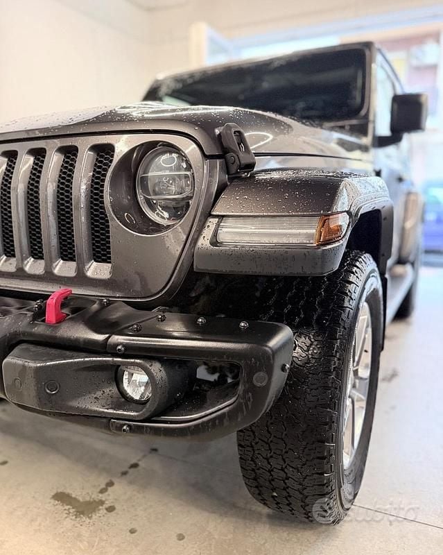 Usata Jeep Wrangler Sahara 200 CV (147 kW) 2019 Grigio SUV