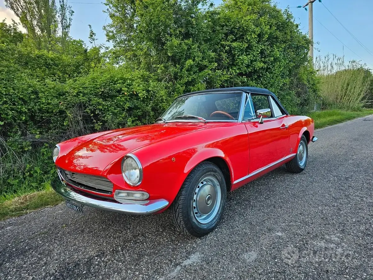Usata Fiat 124 Spider Sport 90 CV (66 kW) 1960 Cabrio