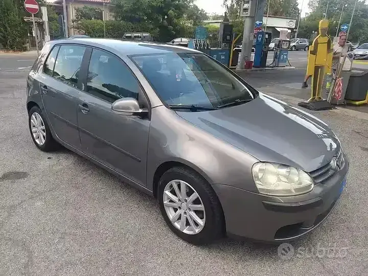 Usata VW Golf IV Comfortline 105 CV (77 kW) 2006 Grigio Berlina