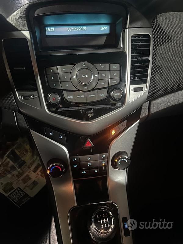 Usata Chevrolet Cruze LT 163 CV (119 kW) 2012 Nero Berlina