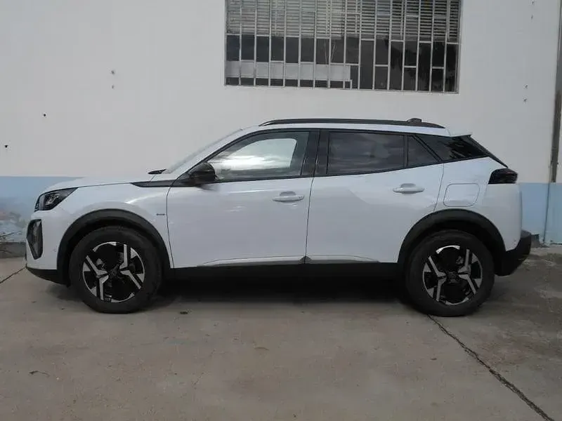 Nuova Peugeot 2008 Allure 100 CV (73 kW) 2025 Bianco SUV